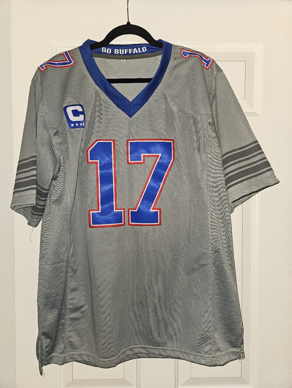 Buffalo Bills Gray Football Jersey with Blue and Red #17 Josh Allen Medium